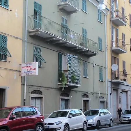 아파트 La Casa Di Sabel *
